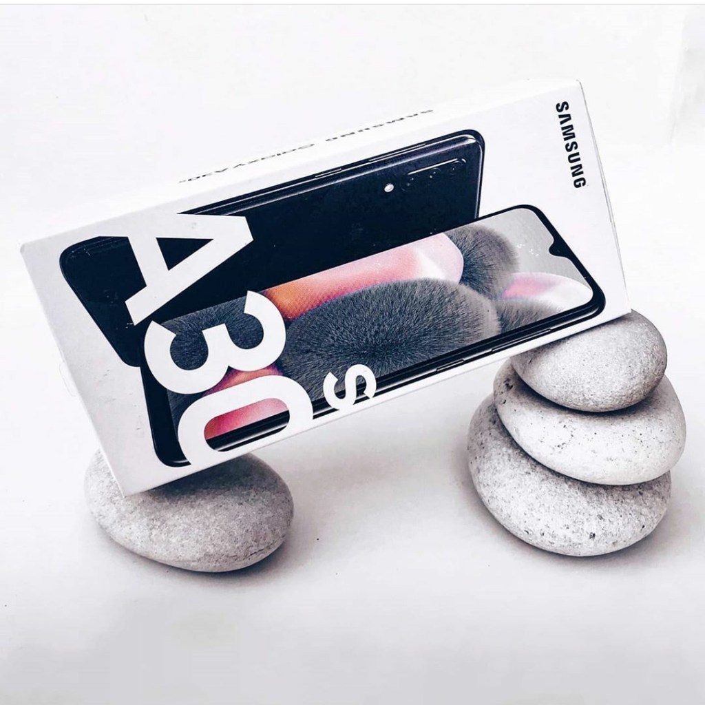 HUGE GIVEAWAY ALERT